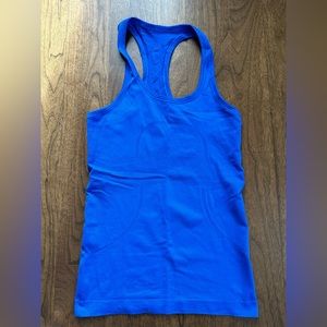 Lululemon Swiftly Tech Racerback Tank Top, size 4, blue
